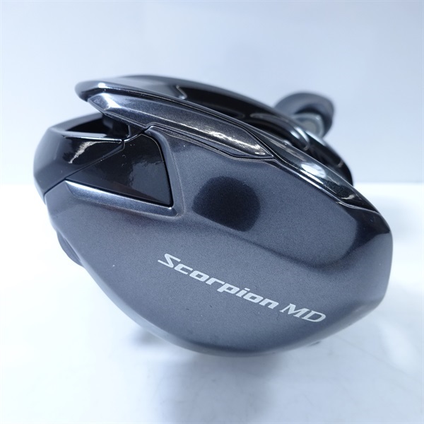 ２４スコーピオンＭＤ２００右